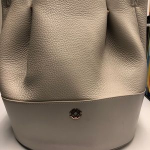 Pre-Owned Dagne Dover Ava Bucket in Bone